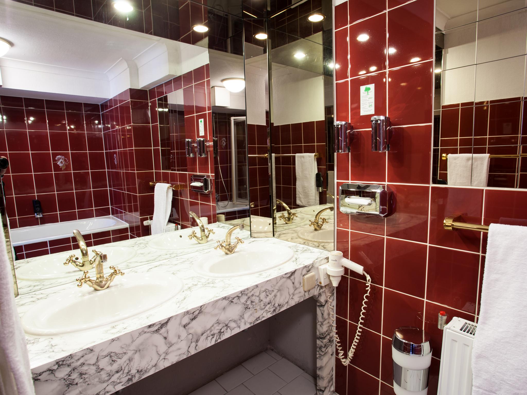 Ina Hotel Royal Cologne Luaran gambar