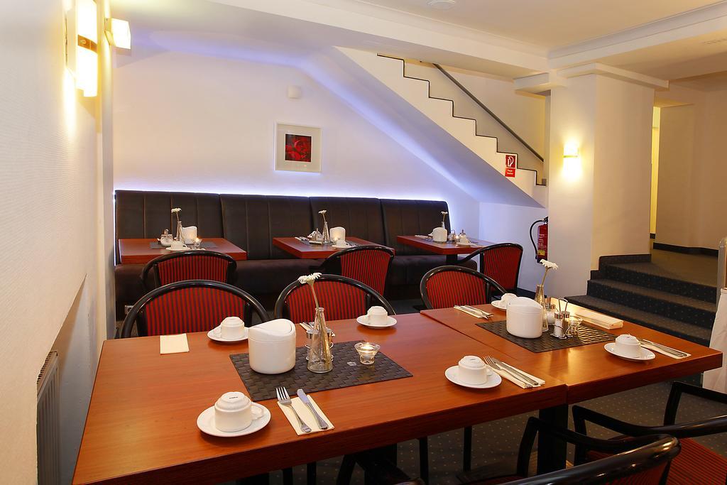 Ina Hotel Royal Cologne Luaran gambar